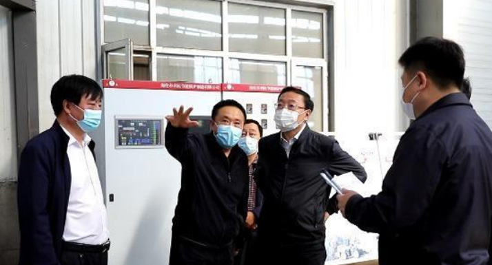 海倫市融媒體中心關注利民萬佳鍋爐，助力企業(yè)快速發(fā)展